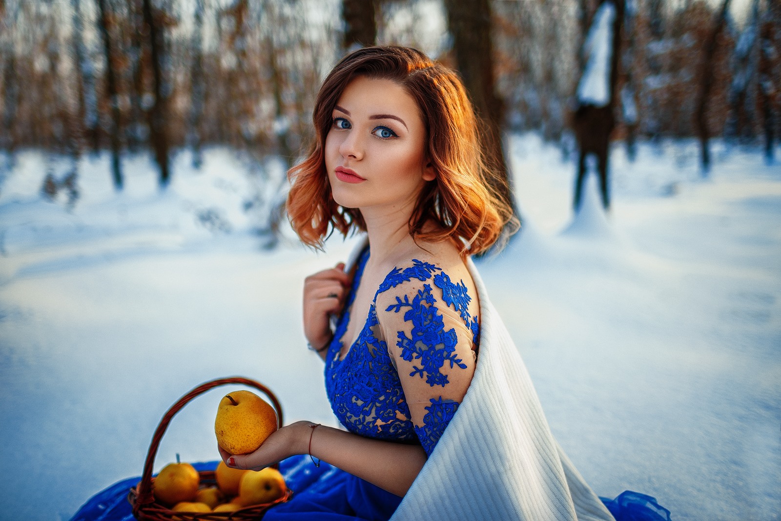 Moni 04 1600px